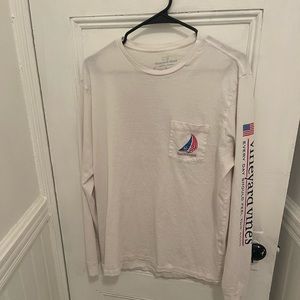 Vineyard Vines Men's Large Long Sleeve Pocketed Shirt!